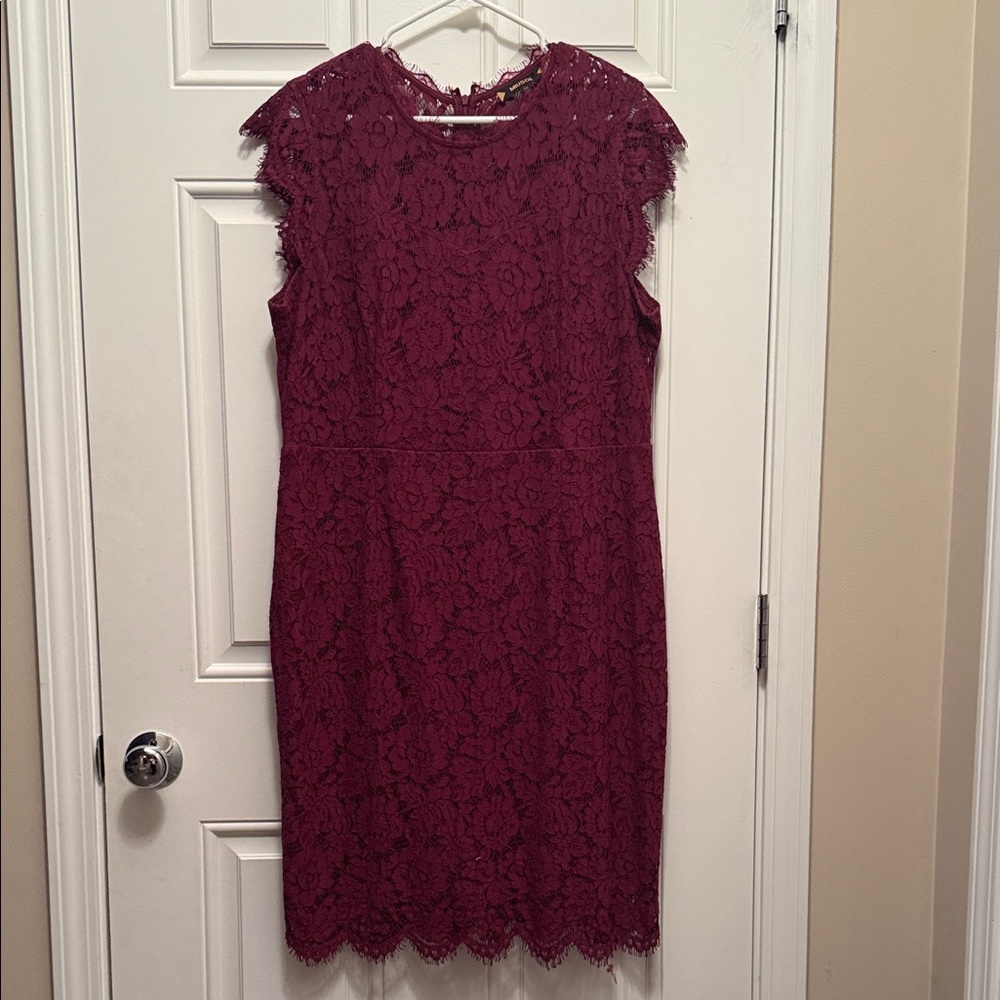 Miusol Burgundy Lace Midi Dress
